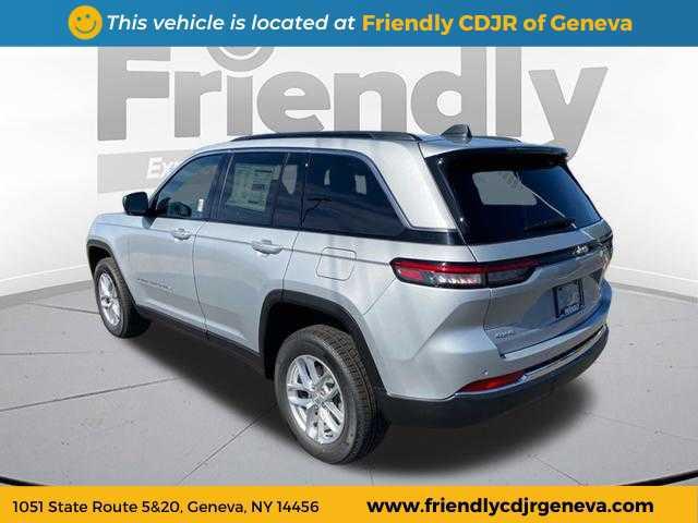 new 2025 Jeep Grand Cherokee car, priced at $43,284