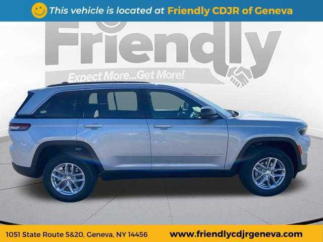 new 2025 Jeep Grand Cherokee car, priced at $43,284