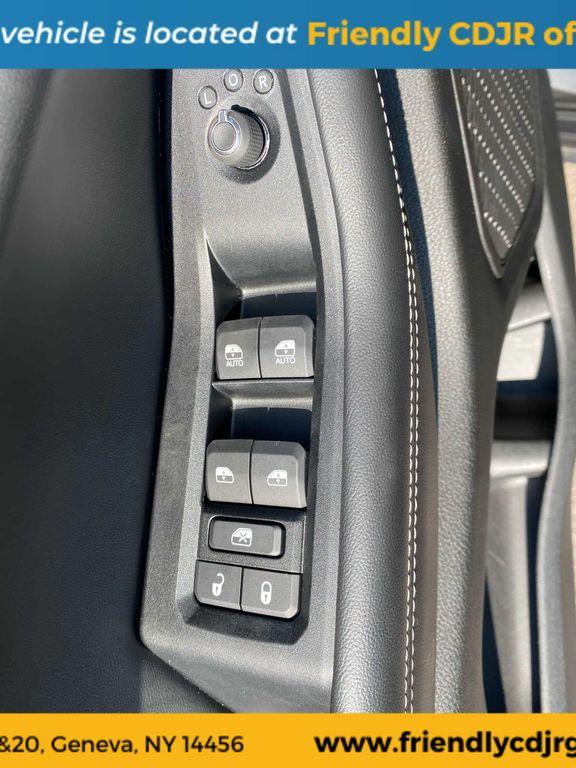 used 2024 Jeep Grand Cherokee car, priced at $40,999