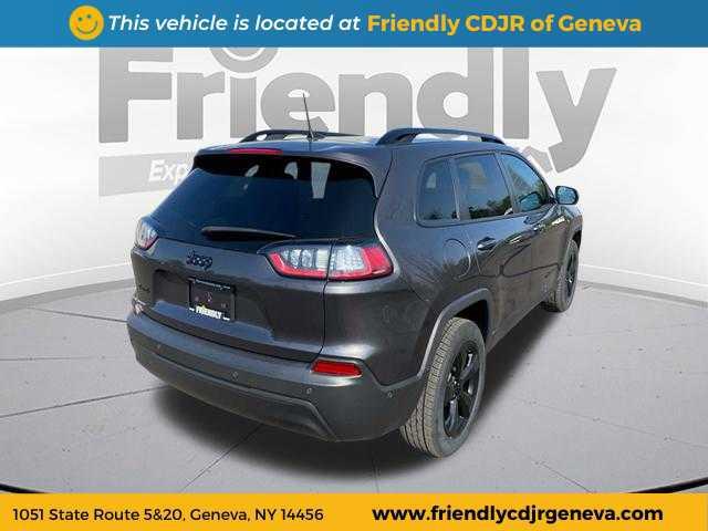 used 2023 Jeep Cherokee car, priced at $26,999