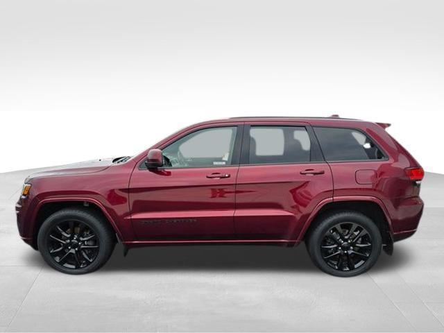 used 2018 Jeep Grand Cherokee car, priced at $21,748