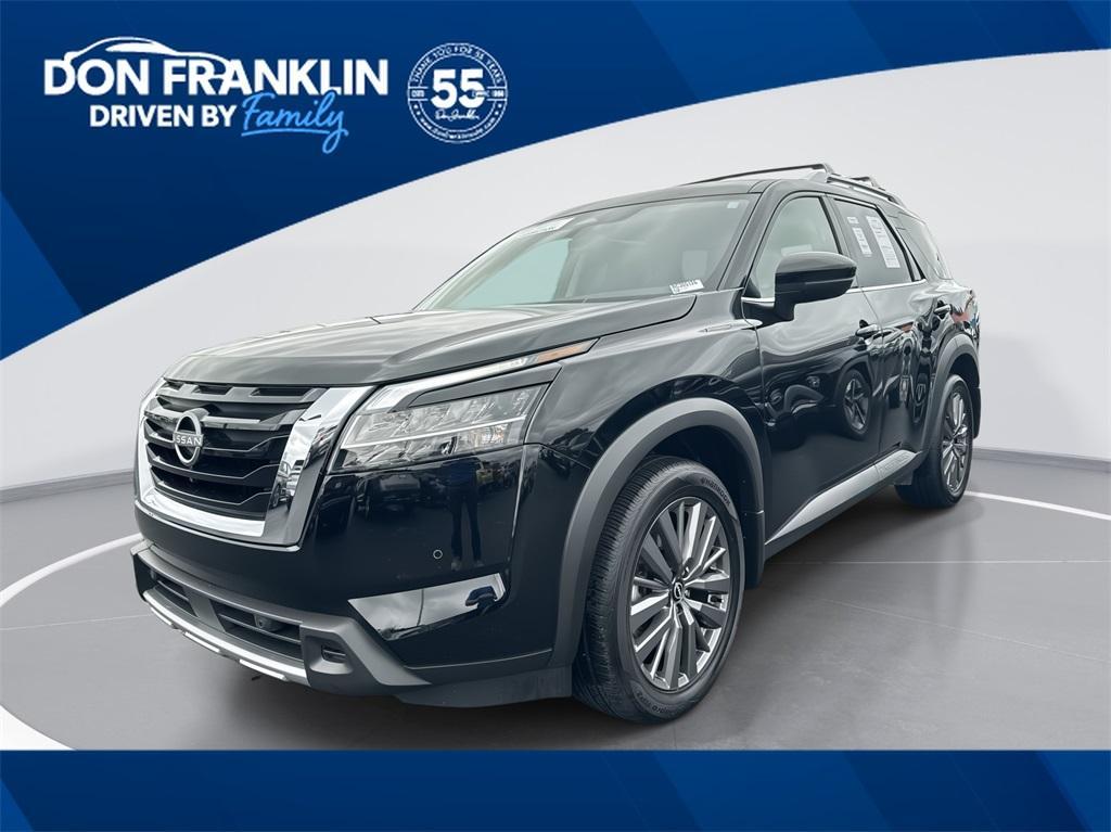 used 2024 Nissan Pathfinder car, priced at $40,800