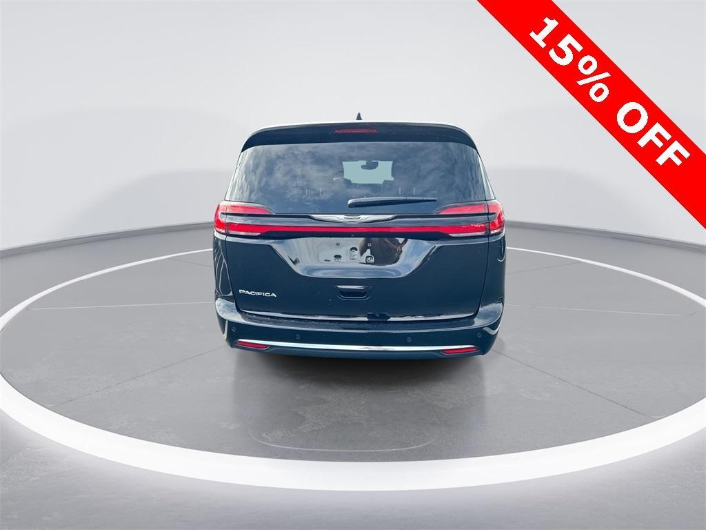 new 2025 Chrysler Pacifica car, priced at $37,778