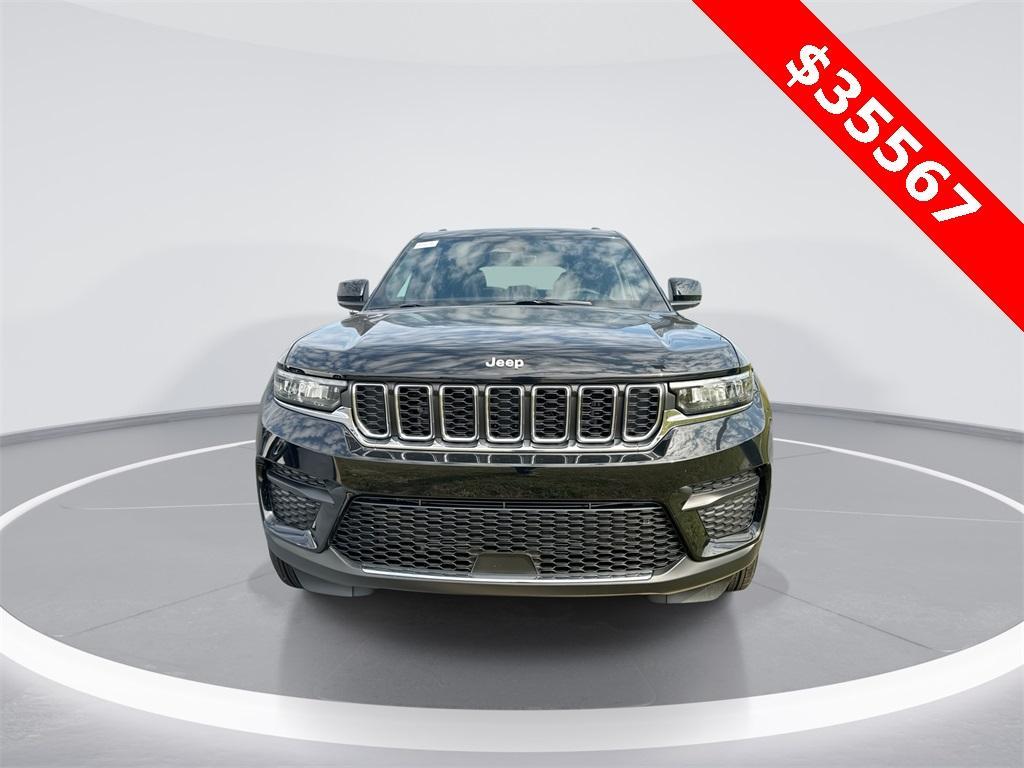 new 2025 Jeep Grand Cherokee car, priced at $35,567
