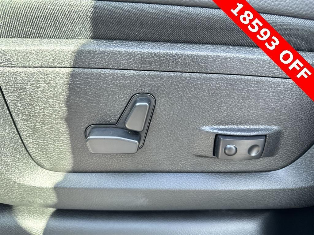 new 2025 Ram 2500 car, priced at $78,692
