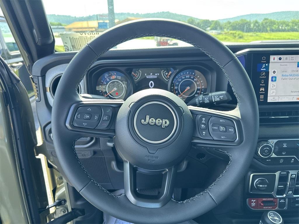 new 2025 Jeep Wrangler car, priced at $48,939