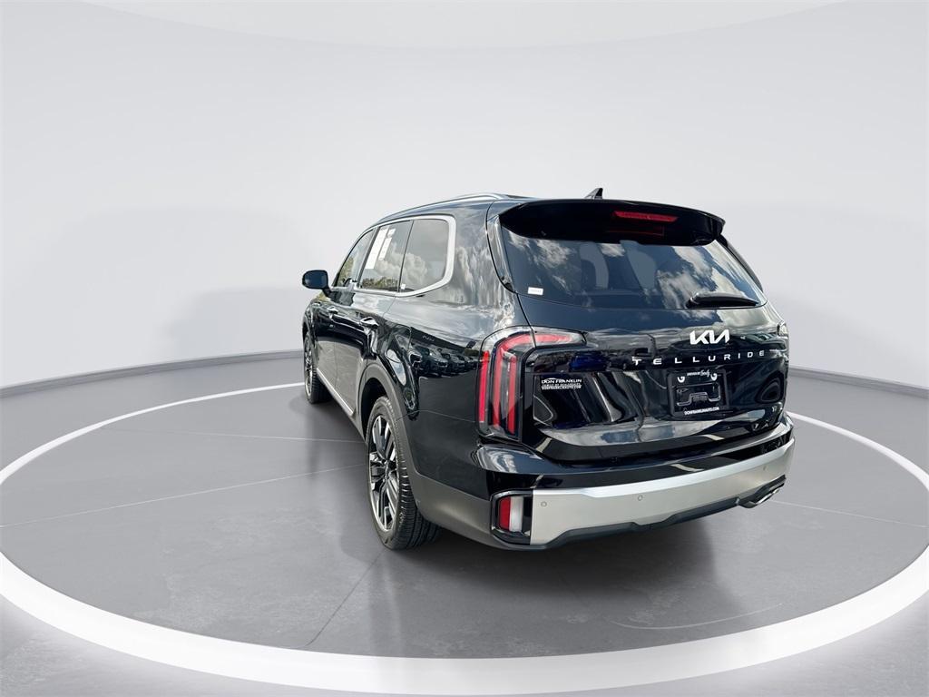 used 2024 Kia Telluride car, priced at $42,800