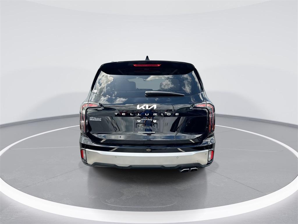 used 2024 Kia Telluride car, priced at $42,800