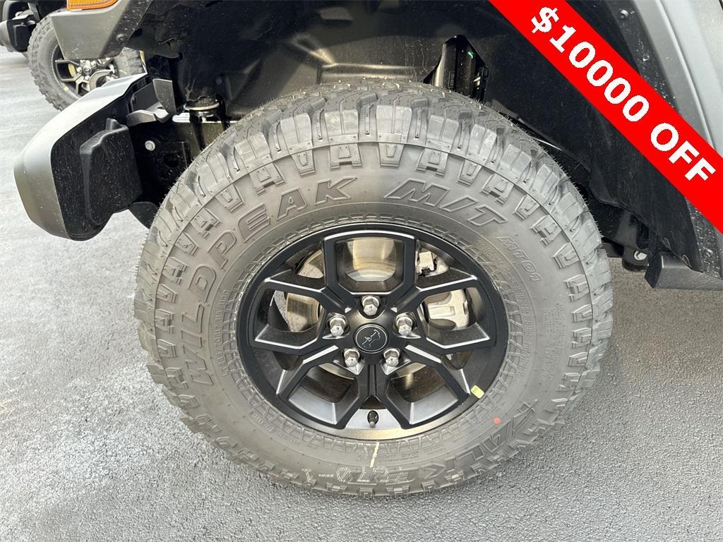 new 2025 Jeep Wrangler car, priced at $46,765