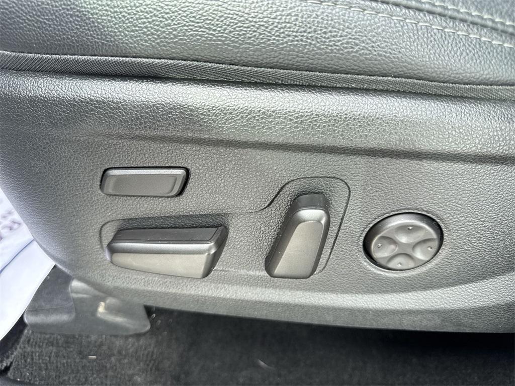 used 2020 Hyundai Santa Fe car, priced at $21,327