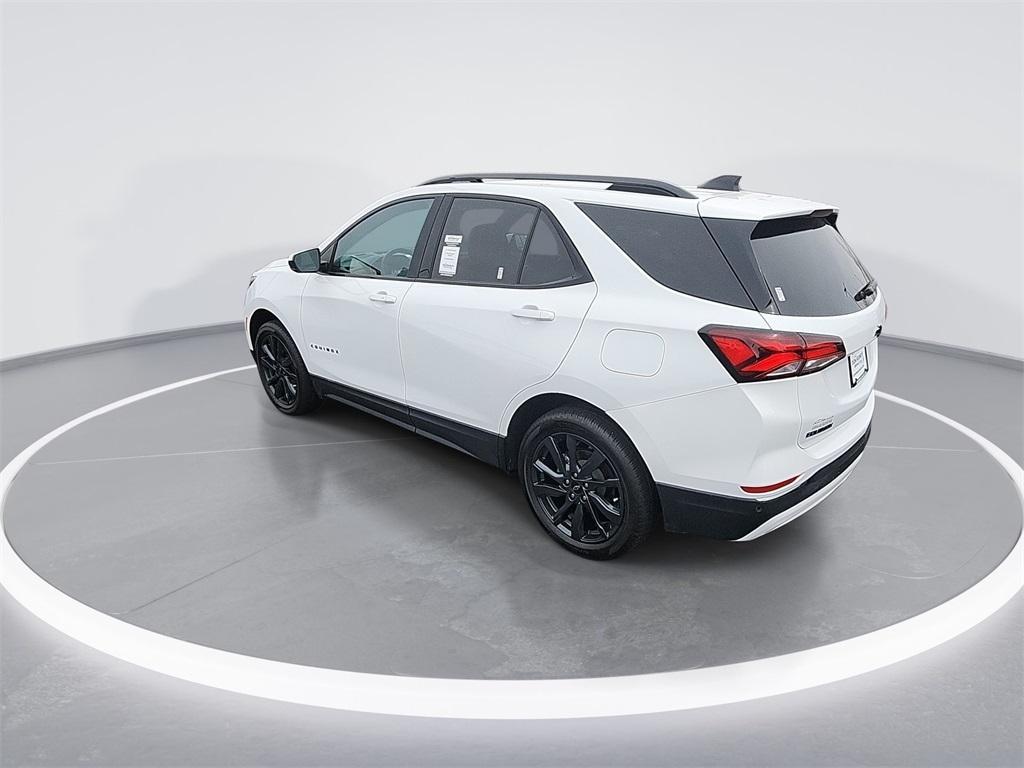 used 2023 Chevrolet Equinox car, priced at $25,494