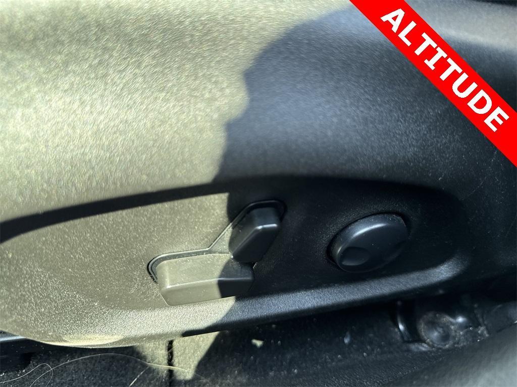 used 2022 Jeep Renegade car, priced at $20,900