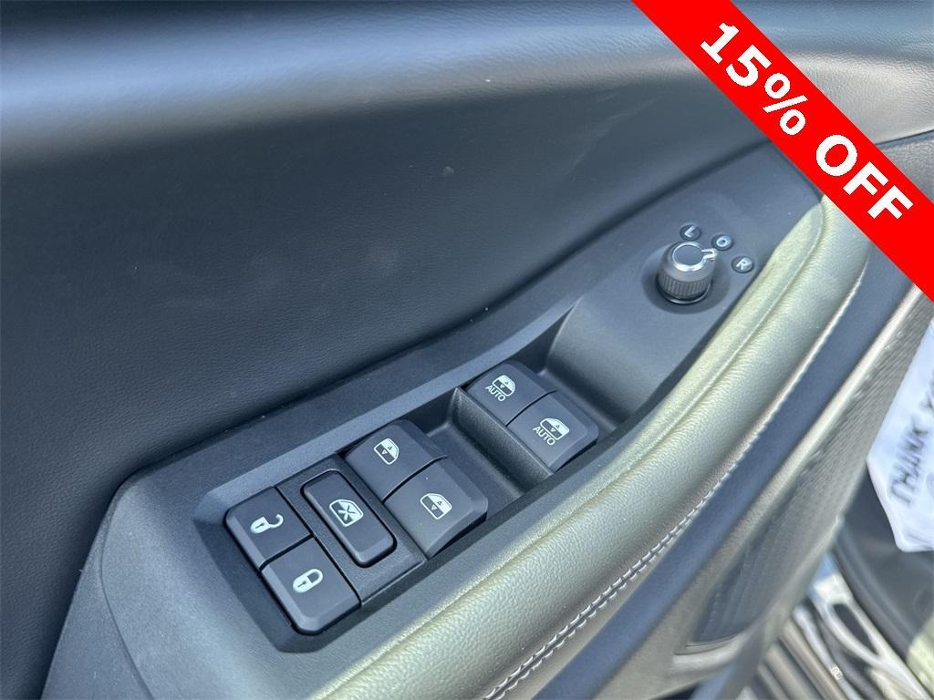 new 2025 Jeep Grand Cherokee L car, priced at $37,655