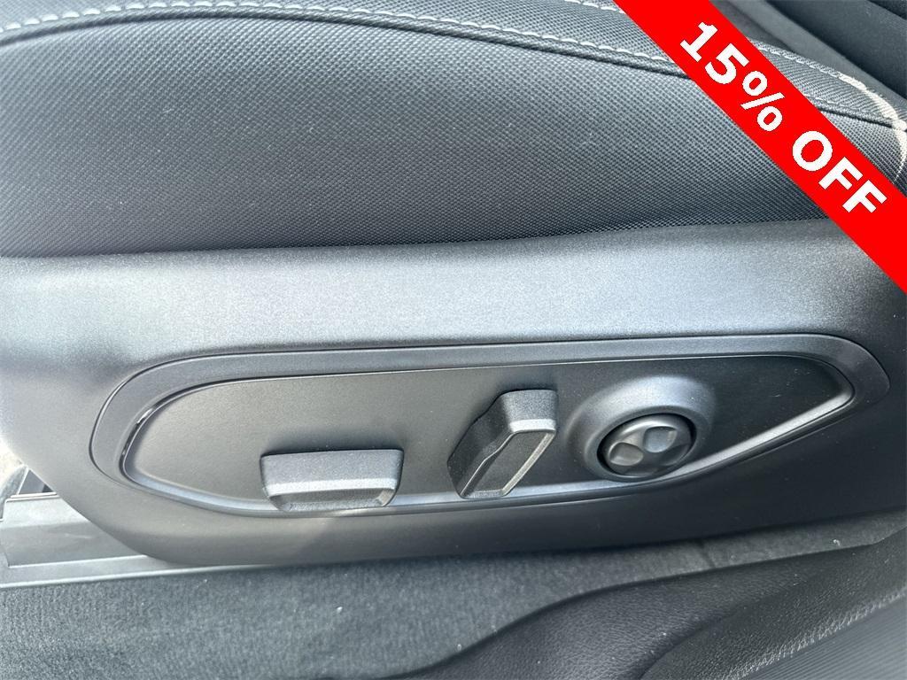 new 2025 Jeep Grand Cherokee L car, priced at $37,655