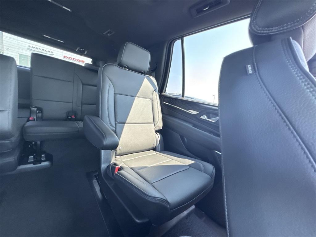 used 2024 GMC Yukon car, priced at $81,975