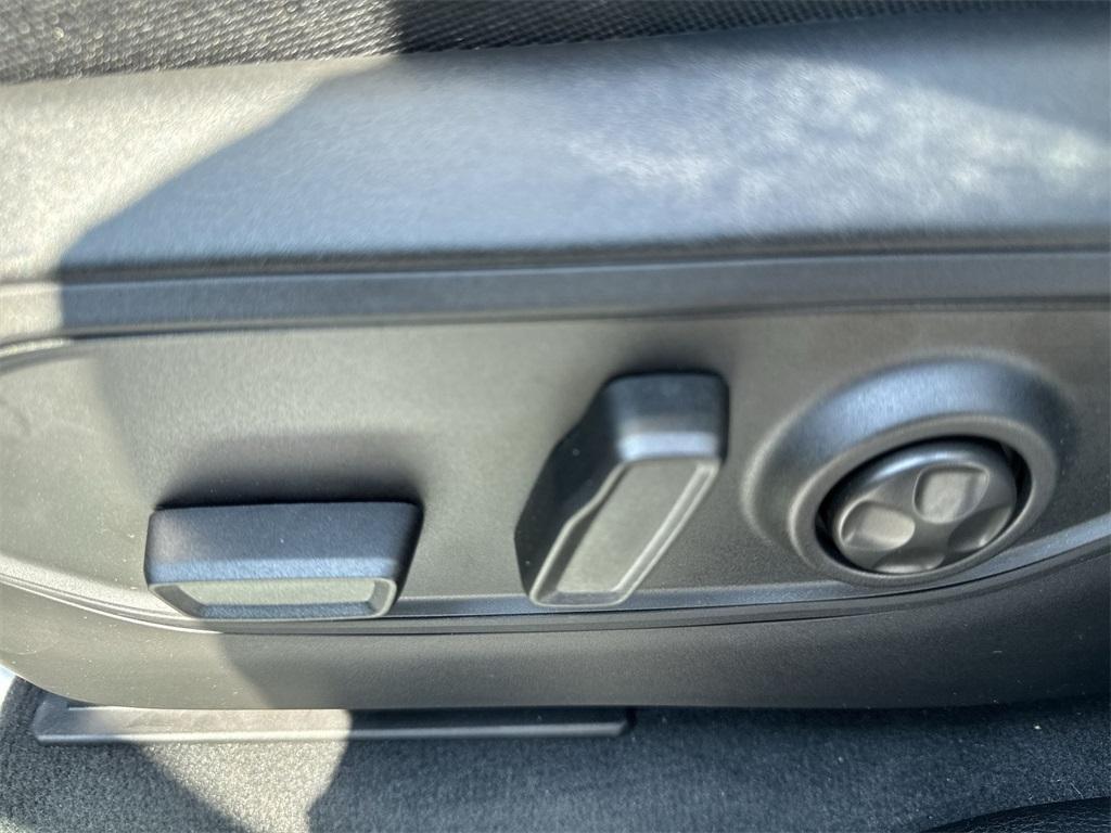 new 2025 Jeep Grand Cherokee L car