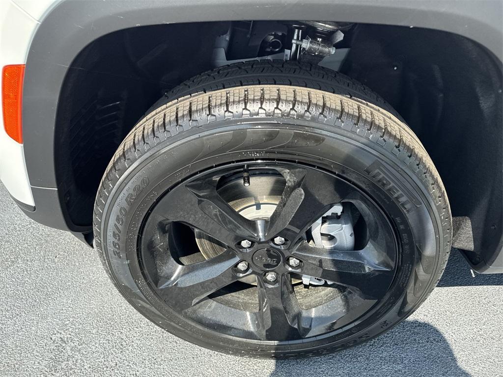 new 2025 Jeep Grand Cherokee L car