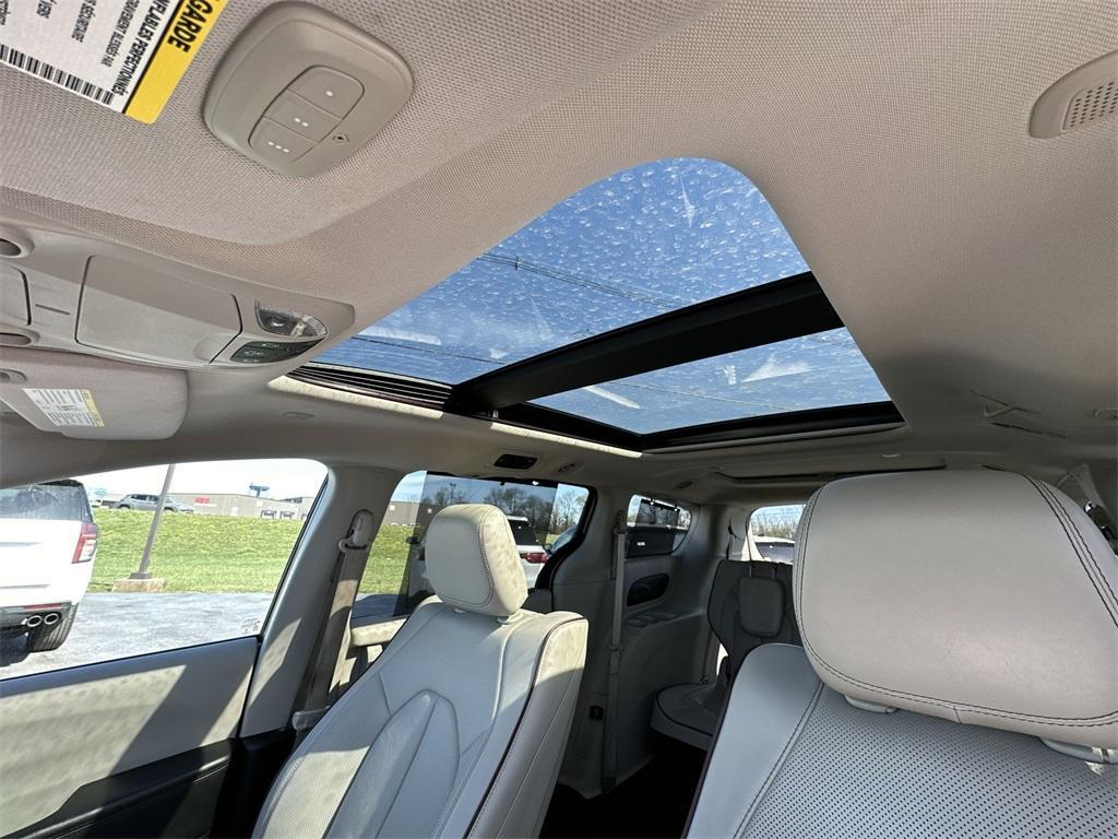 used 2017 Chrysler Pacifica car, priced at $39,998