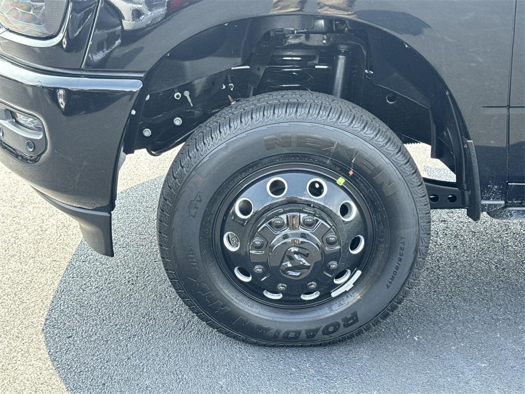new 2025 Ram 3500 car