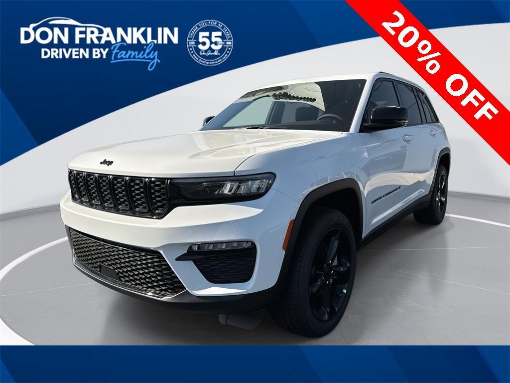 new 2025 Jeep Grand Cherokee car, priced at $42,348