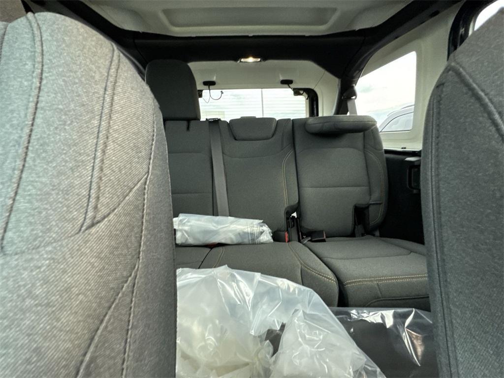 new 2025 Jeep Wrangler car