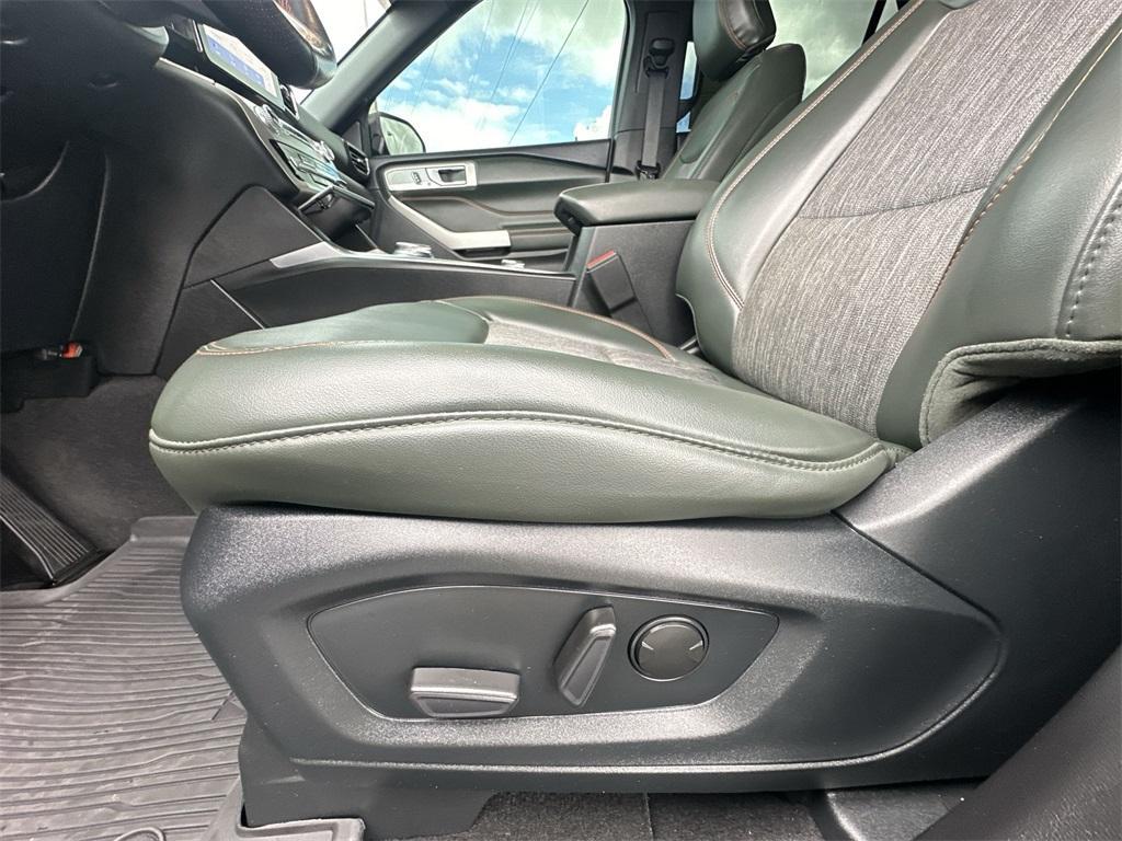 used 2023 Ford Explorer car, priced at $35,558