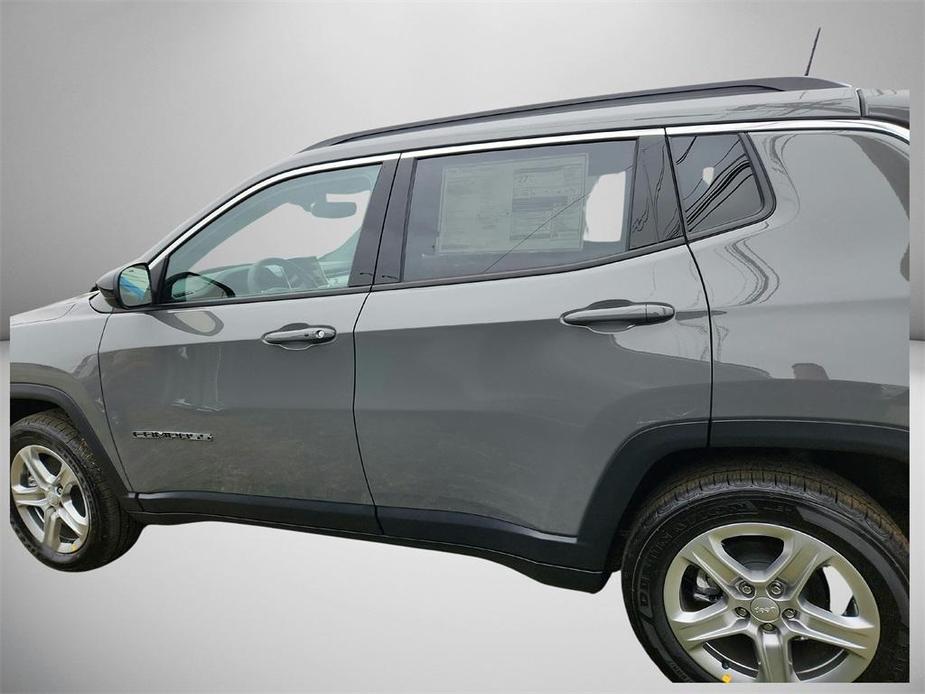 new 2024 Jeep Compass car, priced at $30,594