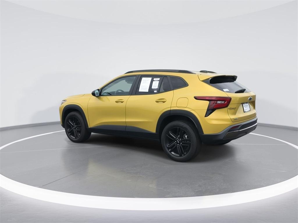 used 2024 Chevrolet Trax car, priced at $27,500