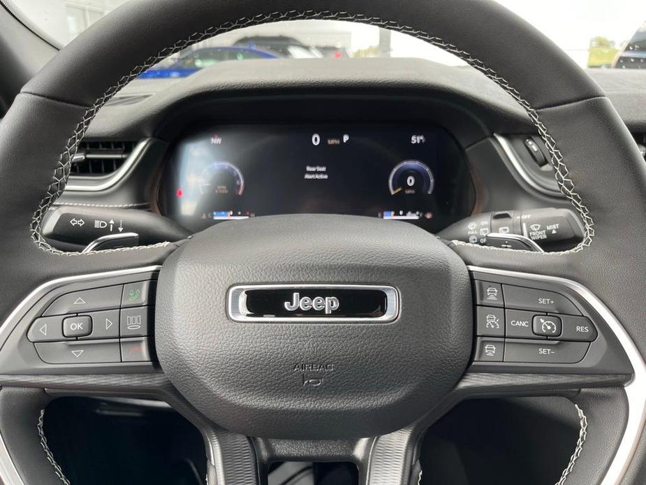 new 2024 Jeep Grand Cherokee L car, priced at $41,997