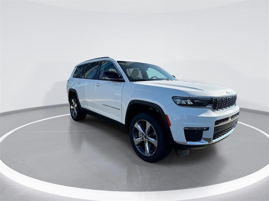 new 2024 Jeep Grand Cherokee L car, priced at $50,149