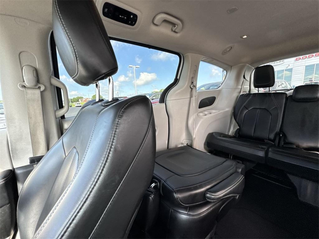 used 2023 Chrysler Pacifica car, priced at $23,995