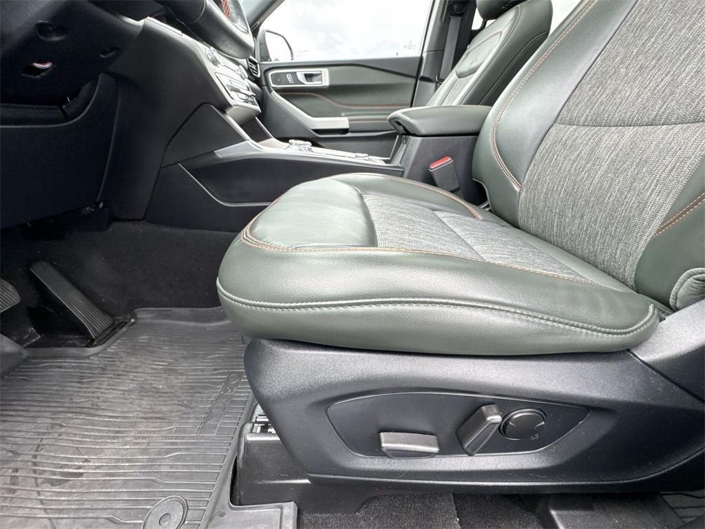 used 2022 Ford Explorer car, priced at $38,900