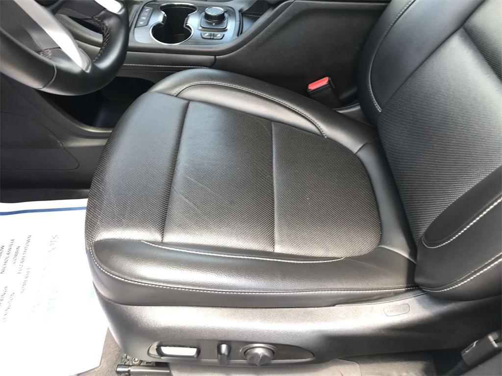 used 2023 GMC Acadia car, priced at $29,500