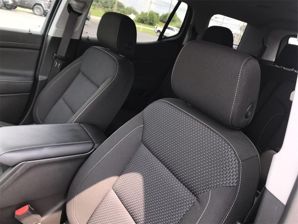 used 2023 GMC Acadia car, priced at $28,986