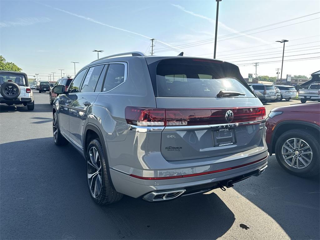 used 2025 Volkswagen Atlas car, priced at $47,990