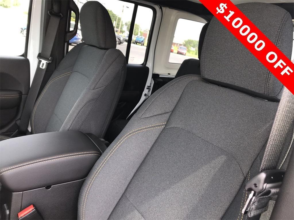 new 2025 Jeep Wrangler car, priced at $50,420