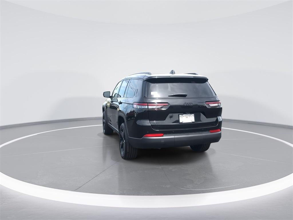 new 2025 Jeep Grand Cherokee L car