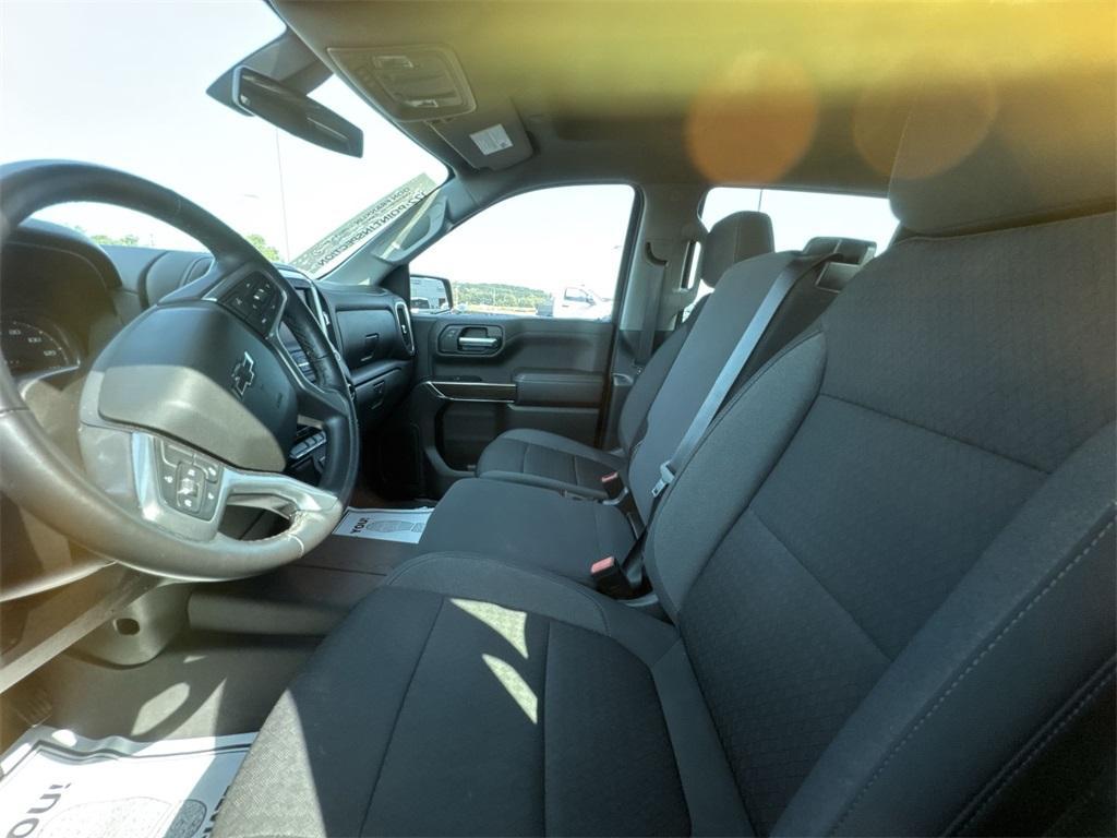 used 2022 Chevrolet Silverado 1500 Limited car, priced at $40,132