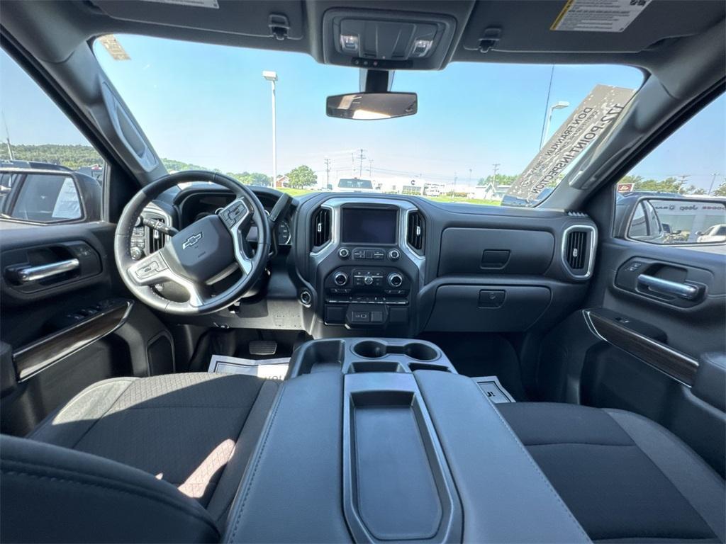 used 2022 Chevrolet Silverado 1500 Limited car, priced at $40,132