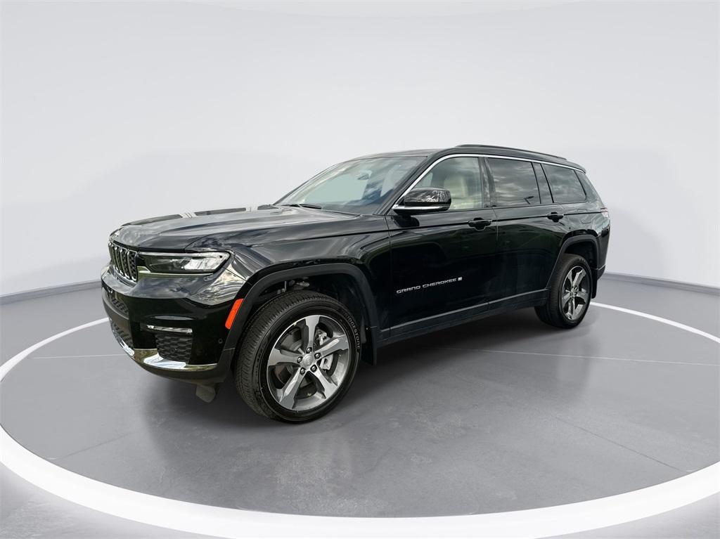 new 2025 Jeep Grand Cherokee L car, priced at $53,225