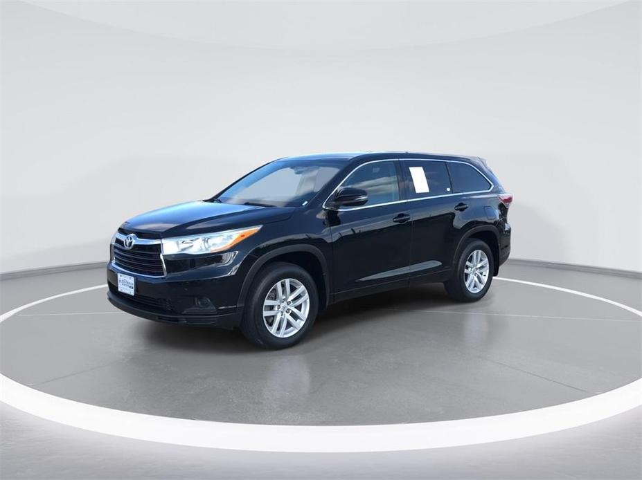 used 2014 Toyota Highlander car, priced at $21,995