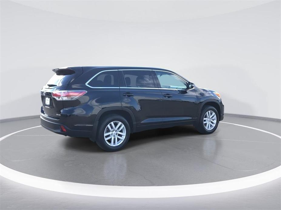 used 2014 Toyota Highlander car, priced at $21,995