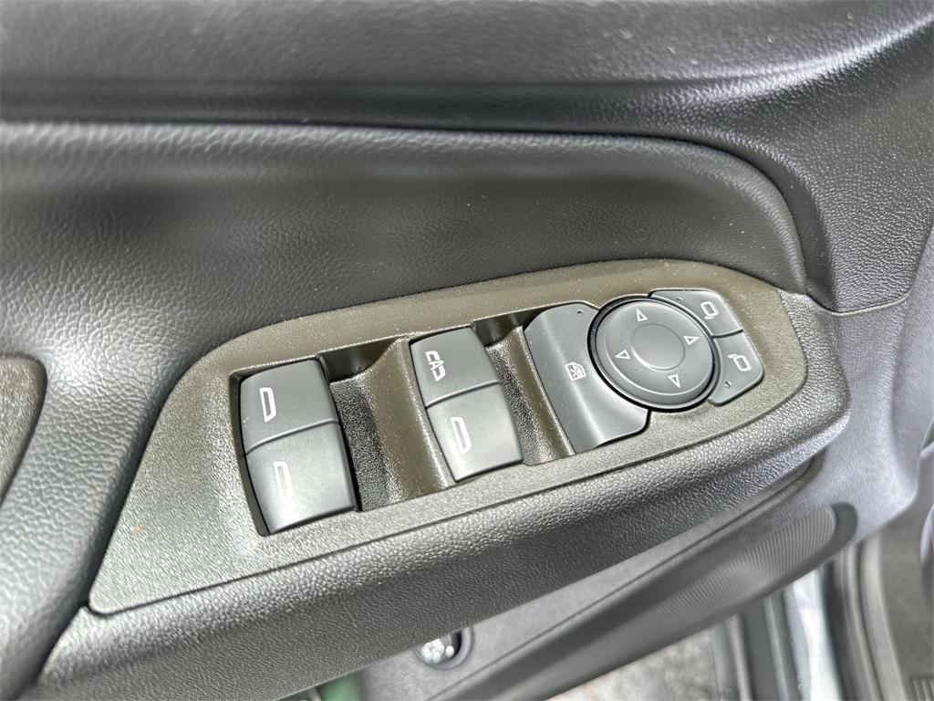 used 2023 Chevrolet Equinox car, priced at $21,954