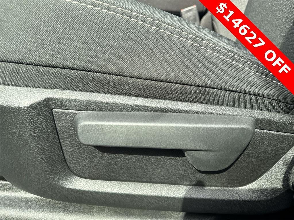 new 2025 Ram 2500 car, priced at $58,508