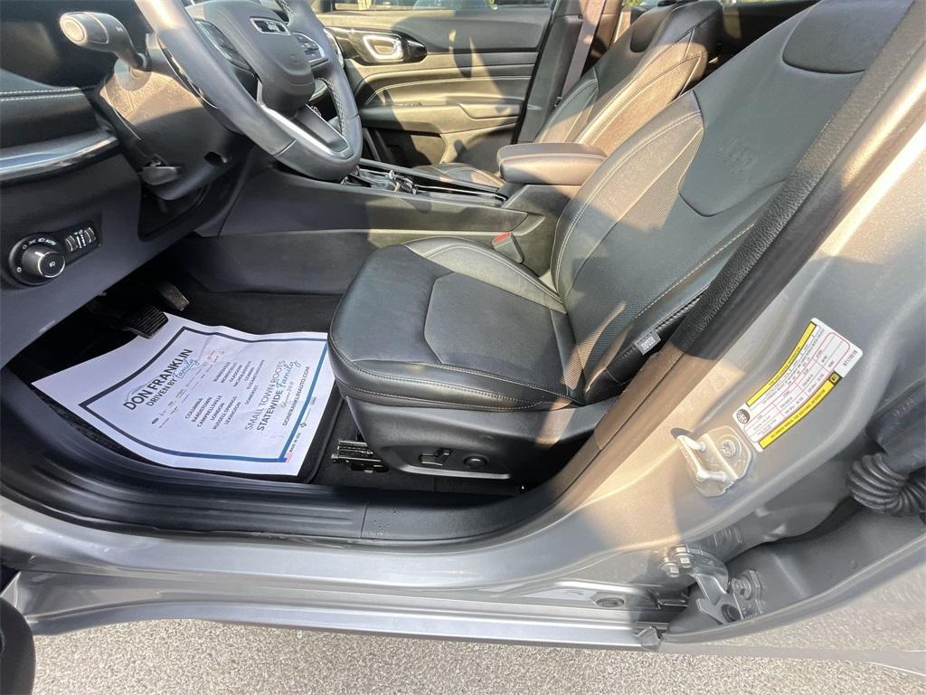 used 2022 Jeep Compass car, priced at $25,410