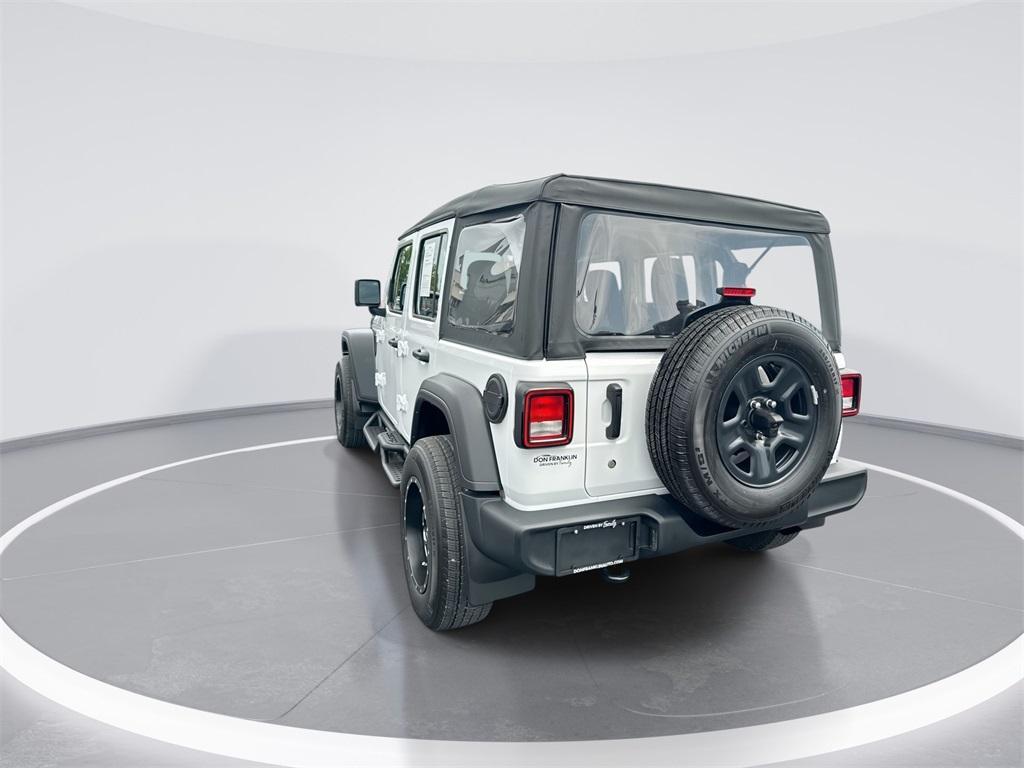 used 2022 Jeep Wrangler Unlimited car, priced at $31,683