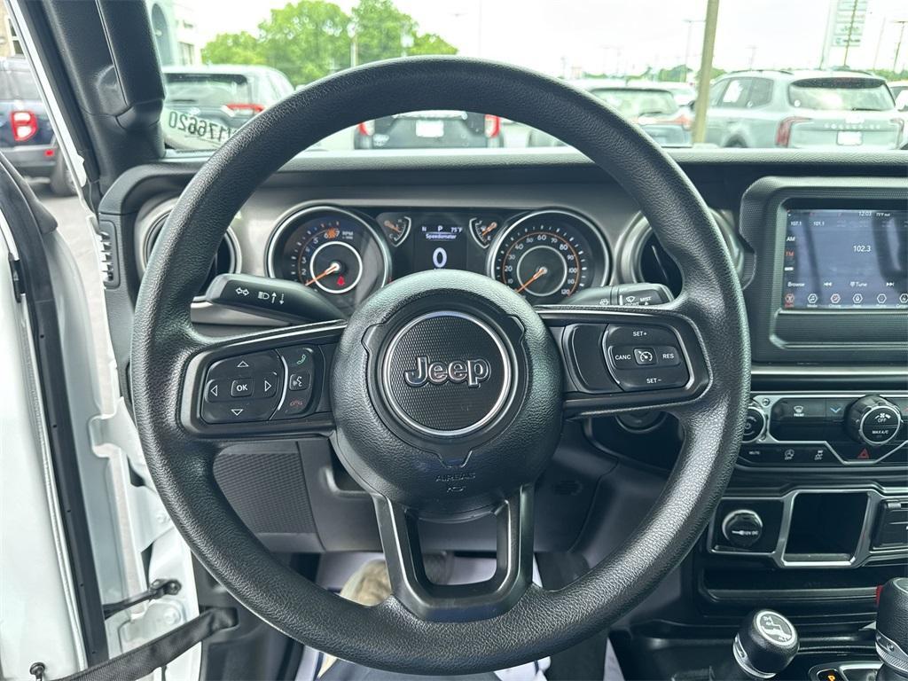 used 2022 Jeep Wrangler Unlimited car, priced at $31,683
