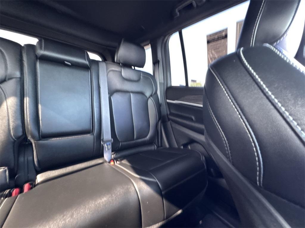 used 2024 Jeep Grand Cherokee car, priced at $37,996