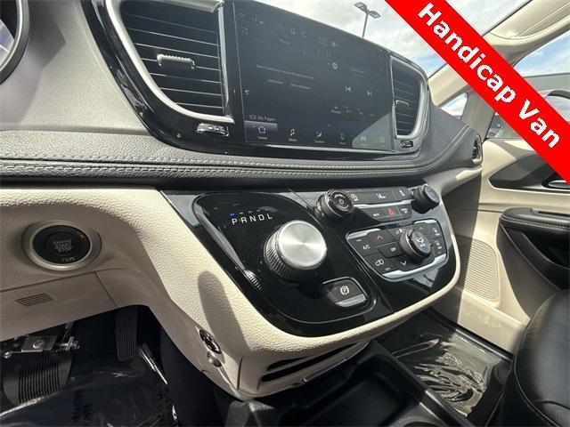 used 2022 Chrysler Pacifica car, priced at $54,898