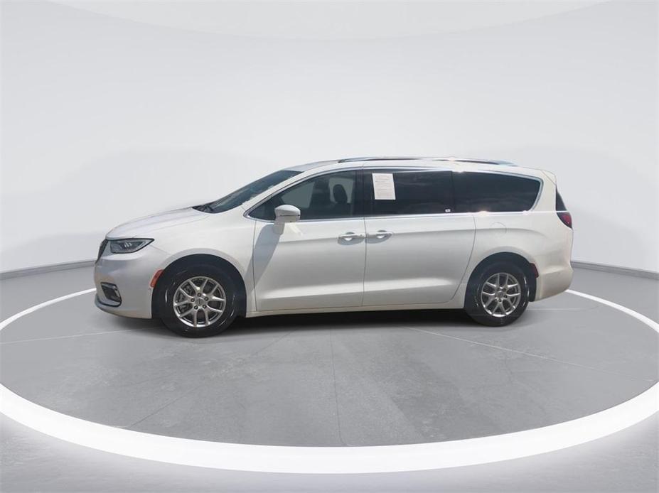 used 2021 Chrysler Pacifica car, priced at $26,296